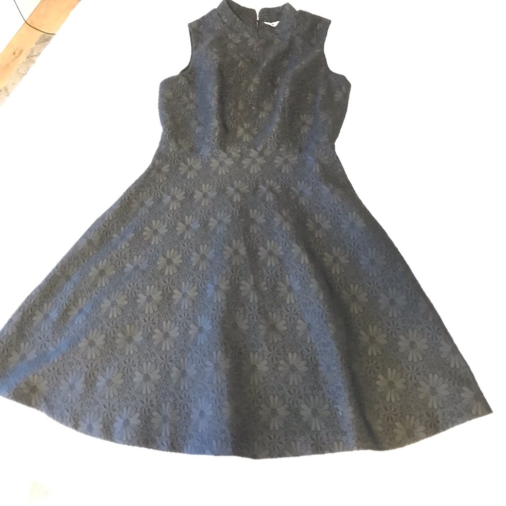 Yumi Embroidered Lace Dress